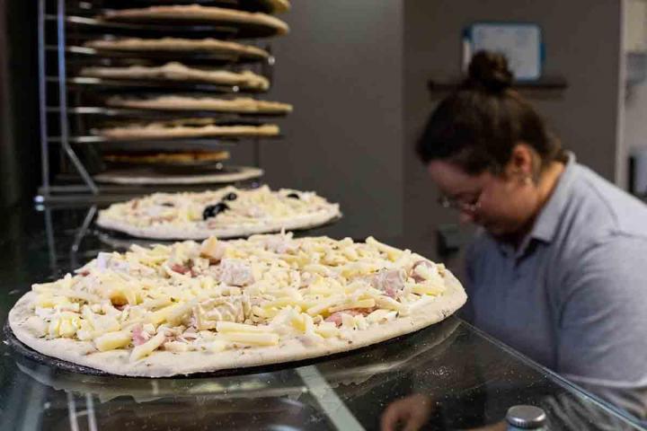 Vente de pizza froide Falaise