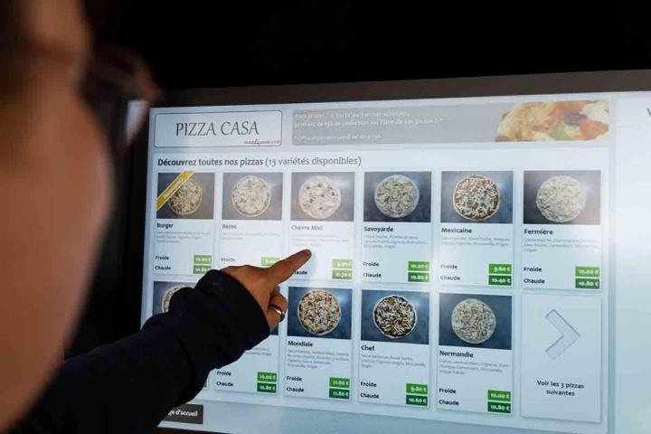 Pizzas en distributeur Falaise